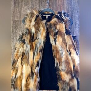 ZARA Faux Fur Coat - New Vintage & collectibles
